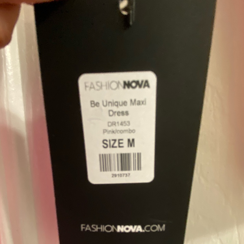 Two tone Pink Maxi Fashion Nova Dress - Picture 3 of 4